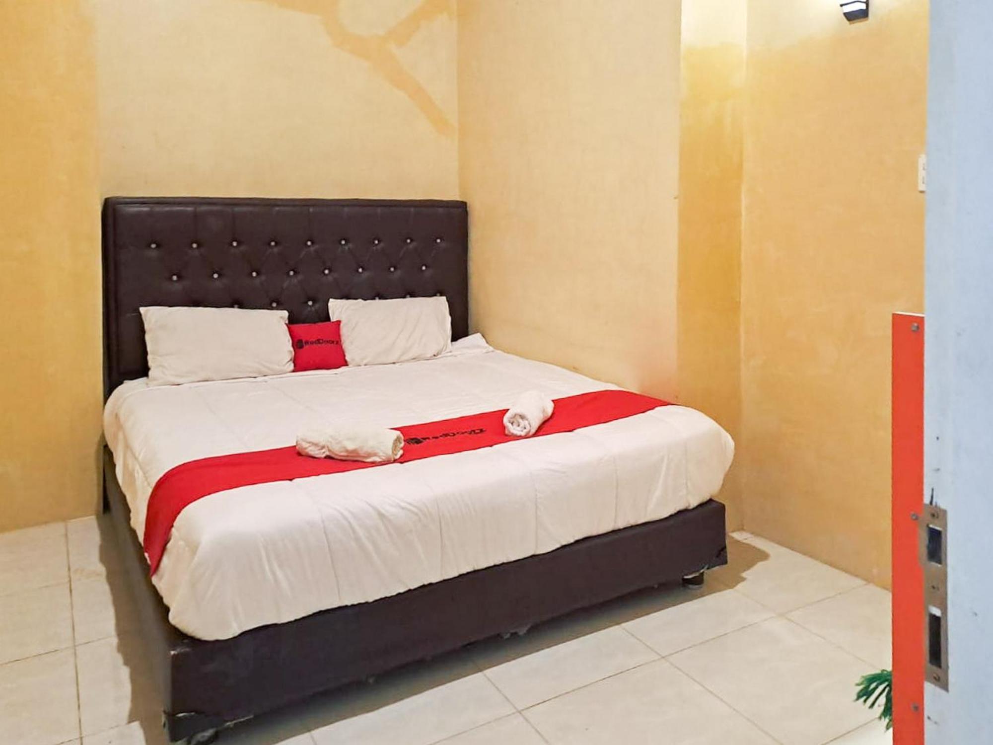 Reddoorz Syariah At Harley Hotel Sabang Sabang  Exteriör bild